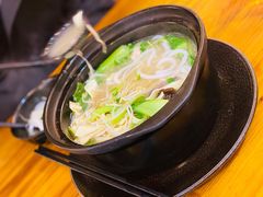 秀才砂锅米线-丽虹云南过桥米线(兴工街店)