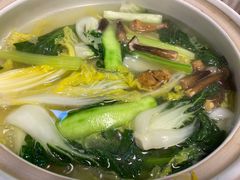 健康养生一品煲-金碧轩粤菜海鲜大酒楼