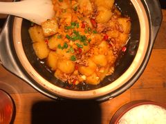 -洞庭土菜小炒馆(易发广场店)
