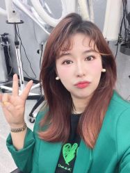 -韩国丽安形象设计
