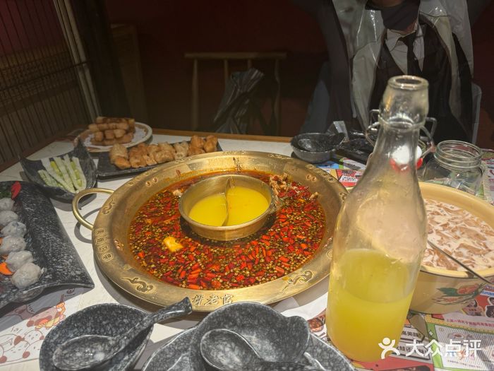 哥老官重庆美蛙鱼头(西湖银泰十一哥店)图片