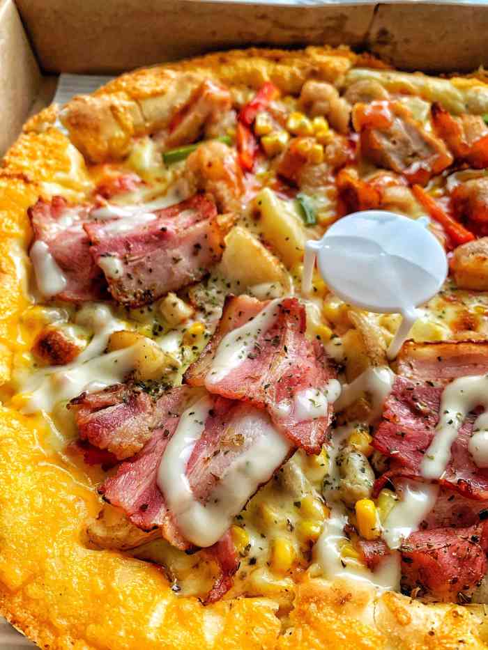 小凯撒披萨-"环境不错,看着美味诱人,服务热情."-大众点评移动版