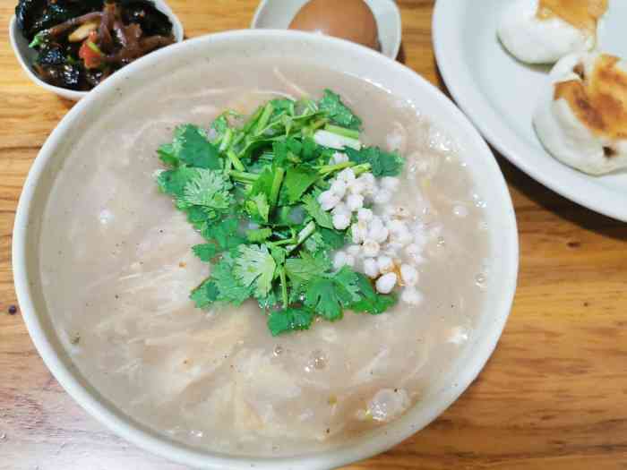 李四辈sha汤豆粥永城牛肉水煎包