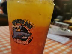 -鲨鱼美式餐厅酒吧Sharky