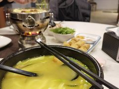 -滇越乘象云南餐厅(豆各庄店)