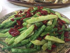 -乡土特色.冷锅鱼.牦牛肉汤锅