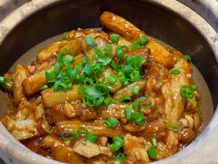 咸鱼鸡粒茄子煲-粤界(望京金辉店)