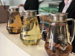 -杭州中升之星奔驰4S店(滨江店)