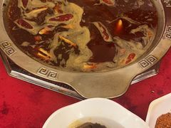 -山城年华老火锅(玉林店)
