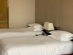 -广州天河希尔顿酒店