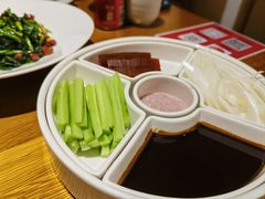 -伊喜饺子·烤鸭(五道口学院路店)