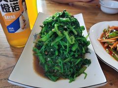 -俺家菜馆(百里峡店)