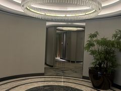 -浅深(世茂滨江精品店)