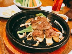 -萨拉伯尔(燕莎友谊商城店)
