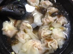 -真真鲜馄饨店(启蒙路店)