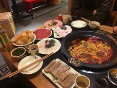 -大龙辣火锅·龙虾·烧烤(湖滨新天地店)