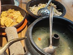 -云海肴·汽锅鸡·云南菜(天山百盛优客店)