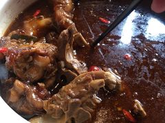 -亿诣蝎府炸酱面羊蝎子火锅(酷车小镇店)