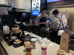 -瑞幸咖啡(UPARK悦邻荟店)