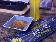 -撸啊撸铁签小肉(车站南路店)