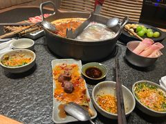 -三出山火锅(南京万象天地店)