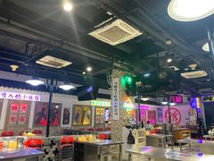 大堂-马路牙子烧烤音乐酒馆(望京店)