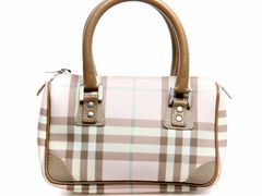 -BURBERRY(长沙IFS国金中心店)