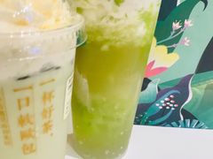 -奈雪的茶(东原悦荟店)