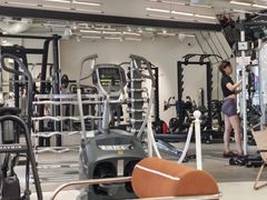 -GYMPLUS私教健身会馆(大悦城店)
