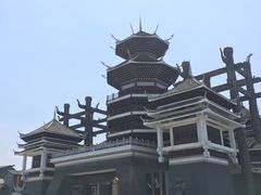 -多彩贵州城极地海洋世界