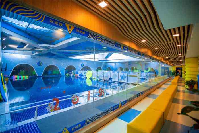 海帆亲子游泳(茂业中心)