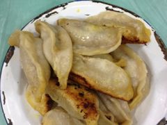 牛肉锅贴-清真·玛丽亚新疆菜主题餐厅(浙江中路店)