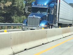 -66号公路起点牌