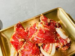 -围炉肉舍•炭烤活鳗•丹东海鲜烤肉(步行街店)