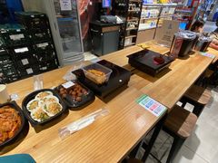 -盒马鲜生(红莲店)