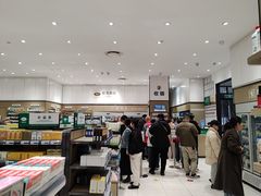 -胖东来生活广场(健康路店)
