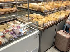 面包甜点陈列柜-BreadTalk面包新语·烘焙蛋糕(领展购物广场店)
