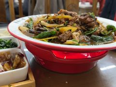 -鲁南仔·滕州炒鸡(经三路店)