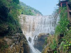 -华蓥山天意谷景区