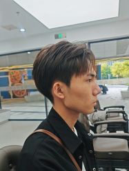 -尤司男士国潮理发馆