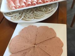 -小牛叔鲜切牛肉·火锅·烤肉自助(公济桥路店)