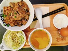 -熊吞·大碗丼烧肉饭(济宁万达广场店)