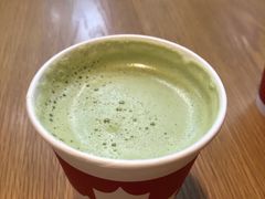 燕麦抹茶拿铁-Tims天好咖啡·贝果(东方广场店)