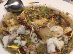 -渔语鱼酸菜鱼新川菜(来福士店)