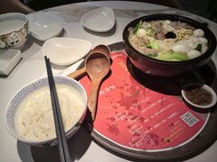 -妈妈故事米线(市府恒隆店)