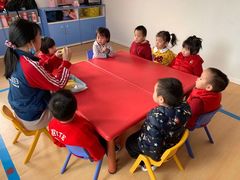 -四叶草托育园(张江园店)