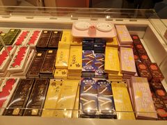 -好利来(上海长宁龙之梦店)