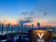 -VENU+海景酒廊