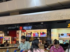 -英迪拉·甘地国际机场