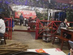 -钢管厂五区小郡肝串串香(蜀都万达店)